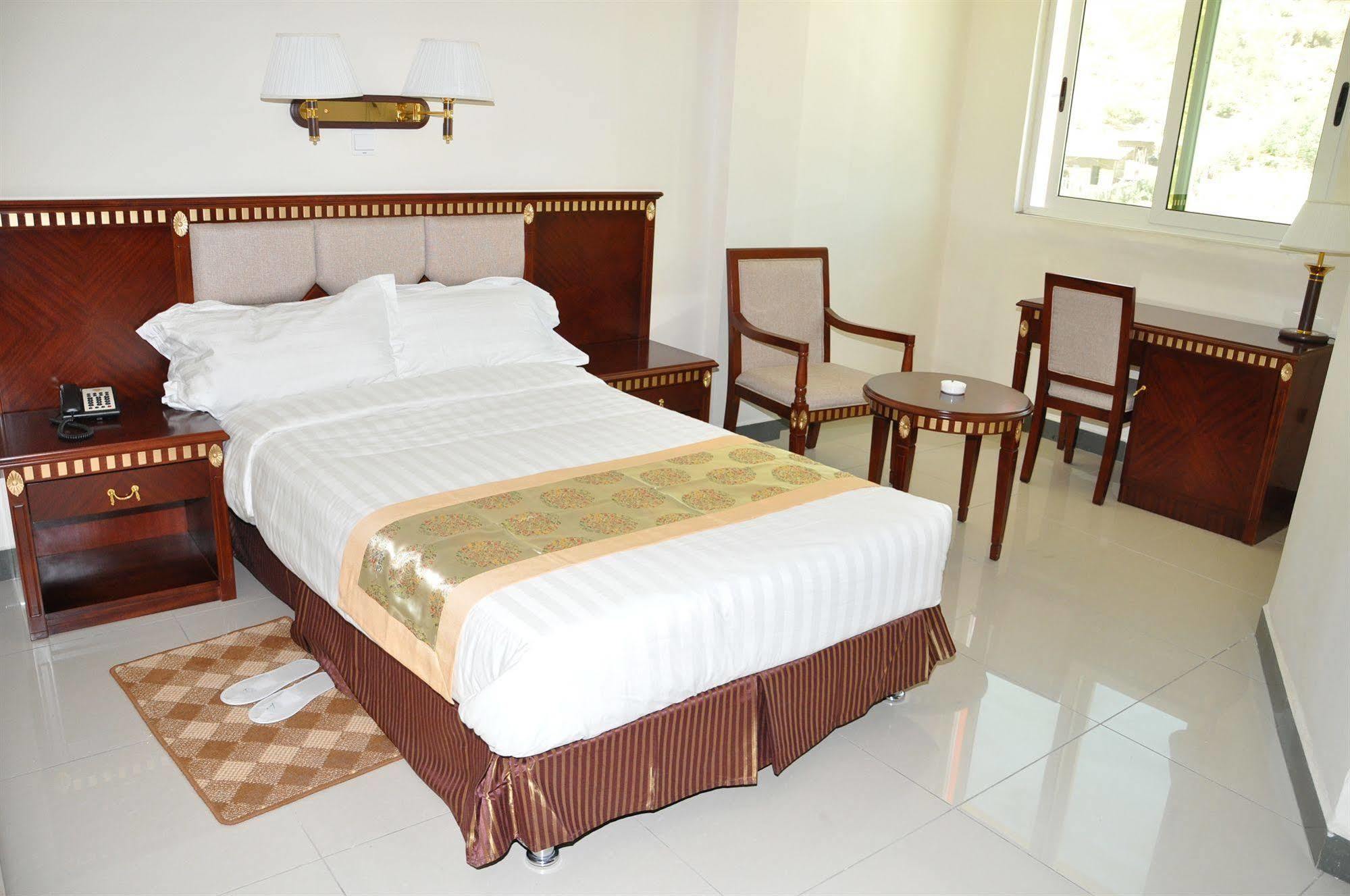 Florida International Hotel Gonder Ngoại thất bức ảnh